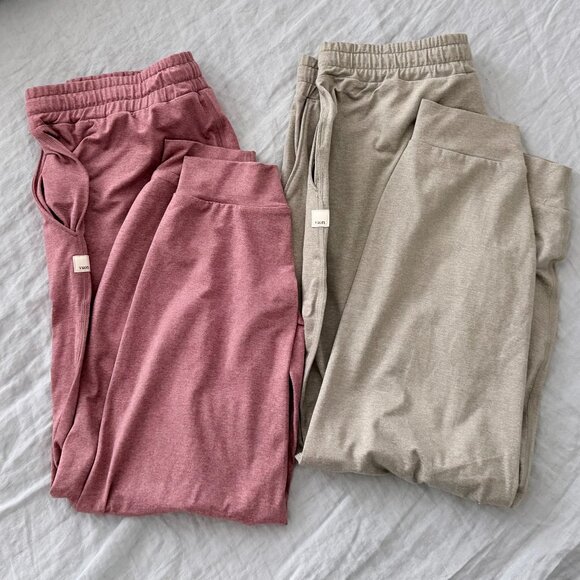 Vuori Pants - Vuori Joggers Bundle of 2 NWOT Medium Dusty Pink and Laurel Heather